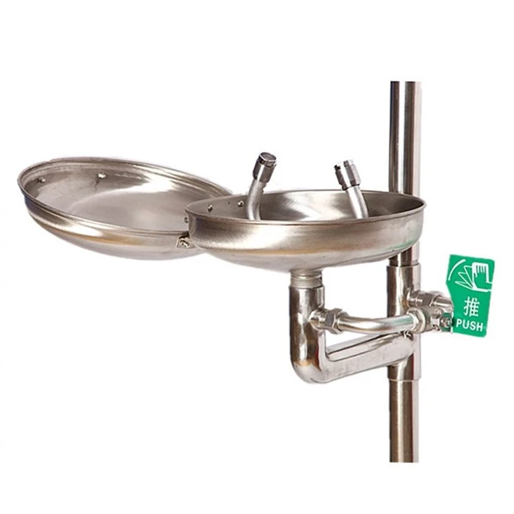 Eye Wash With Wall Bracket